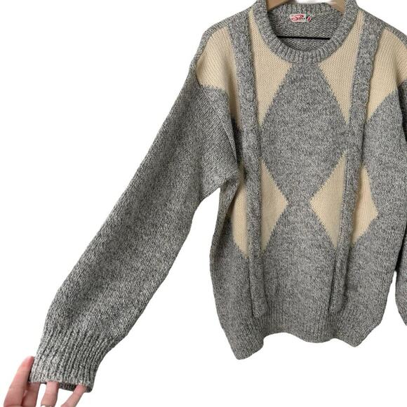 Vintage Silvy Tricot Italian Wool Chunky Knit Crewneck Sweater in Gray Cream, XL - Picture 6 of 9